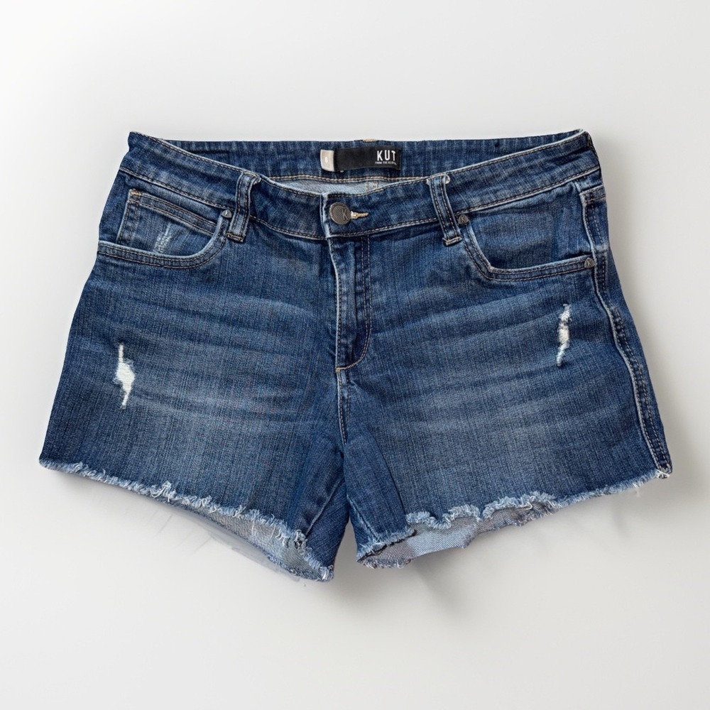 Kut from the Kloth Gigdet Fray Shorts Size 6 Cutoff Raw Hem 31" Waist Mid-Rise